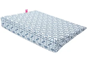 MOTHERHOOD Keilkissen Blue Classics