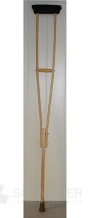 Super große Holzkrücken unter den Achseln